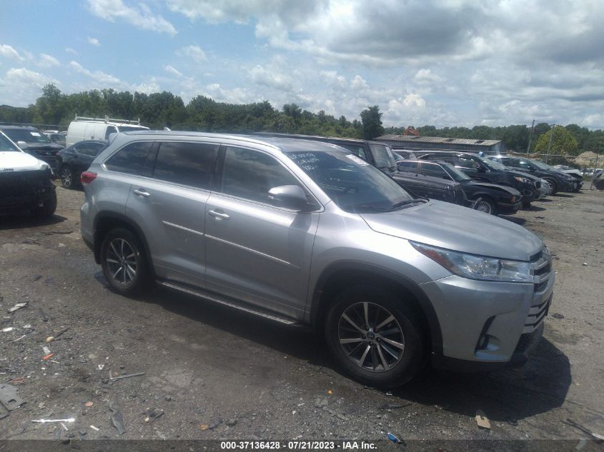 2018 TOYOTA HIGHLANDER XLE