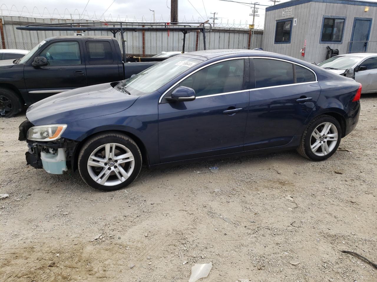 2015 VOLVO S60 PREMIER