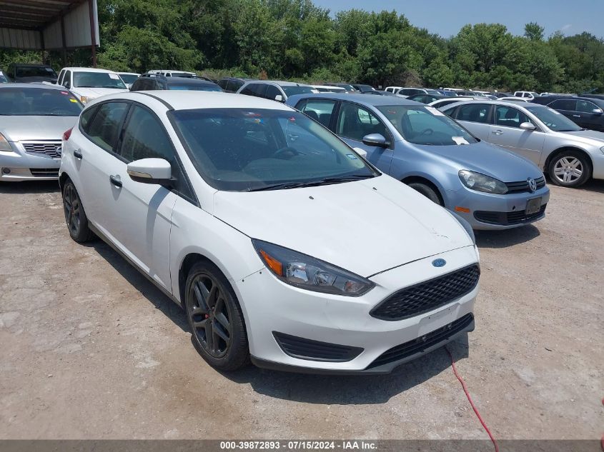 2016 FORD FOCUS SE