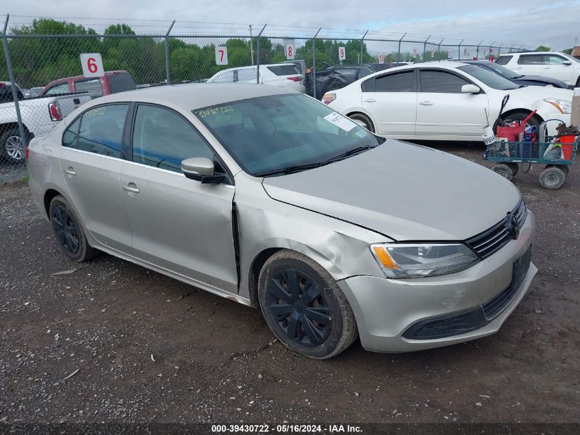 2013 VOLKSWAGEN JETTA 2.5L SE