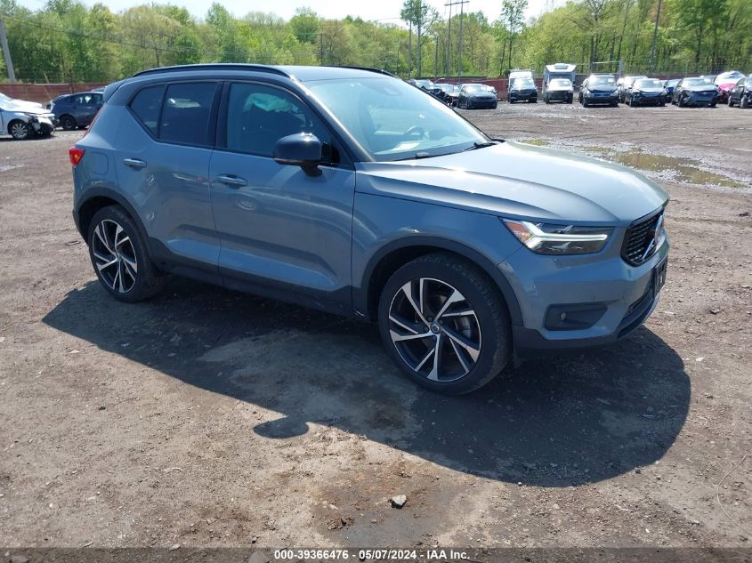 2020 VOLVO XC40 T5 R-DESIGN