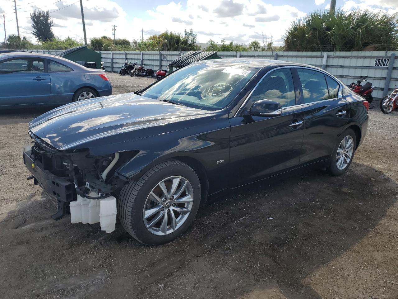 2016 INFINITI Q50 BASE