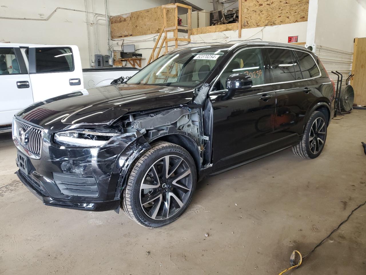 2020 VOLVO XC90 T6 MOMENTUM