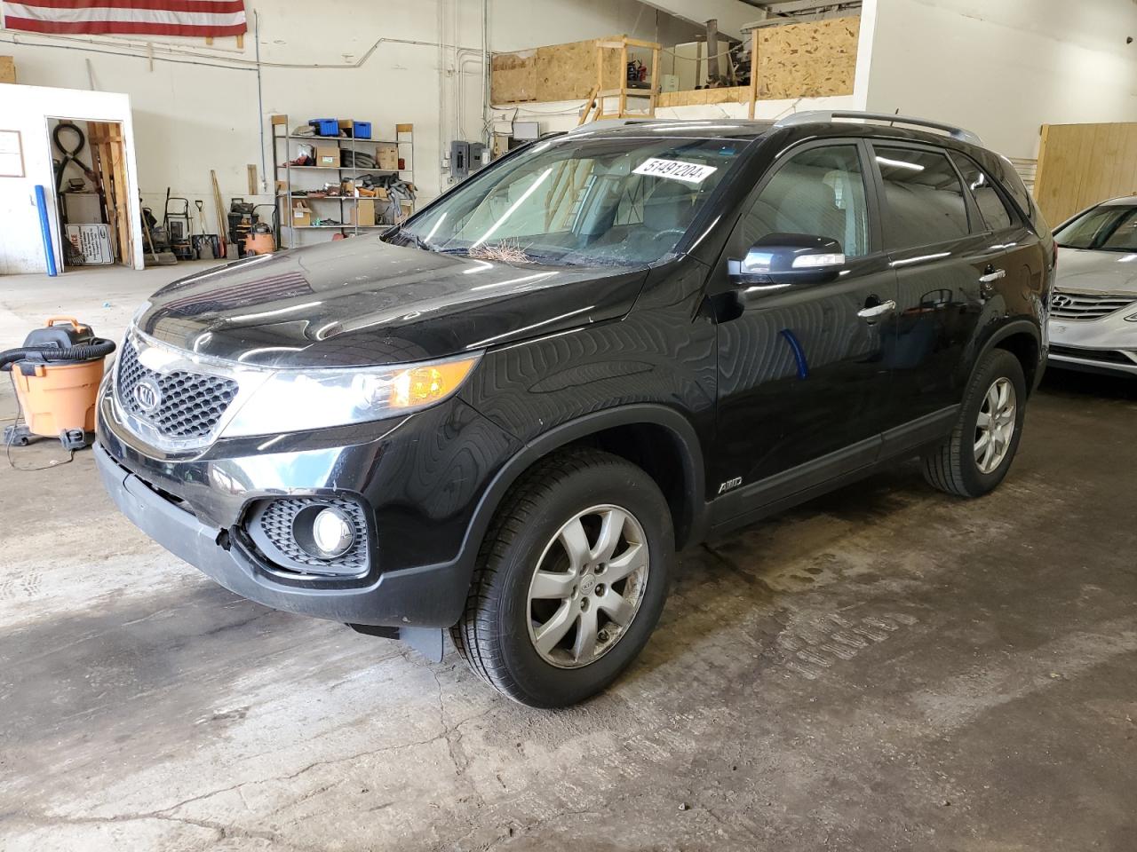 2011 KIA SORENTO BASE