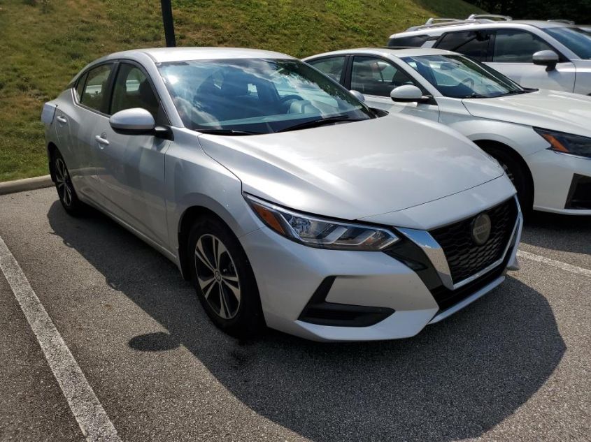 2022 NISSAN SENTRA SV