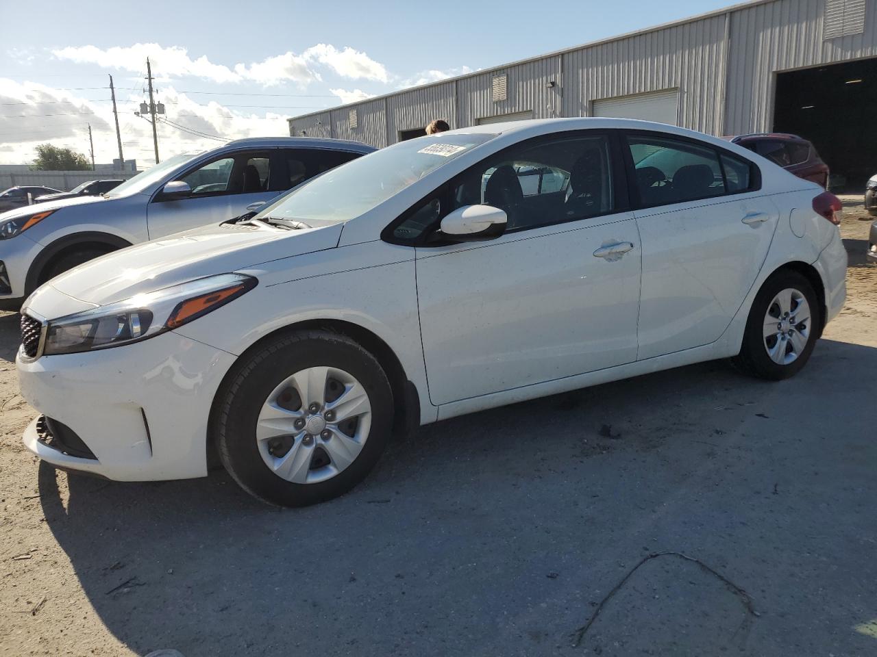 2018 KIA FORTE LX