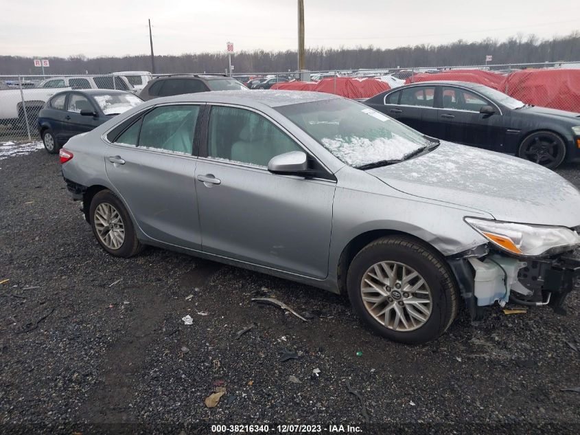 2017 TOYOTA CAMRY LE