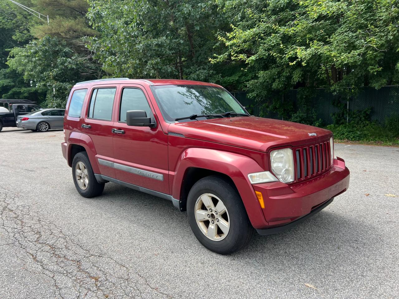 2011 JEEP LIBERTY SPORT