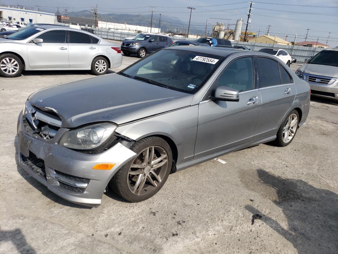 2013 MERCEDES-BENZ C 250