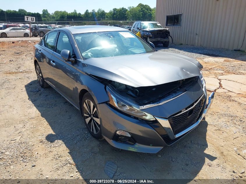 2020 NISSAN ALTIMA SV FWD