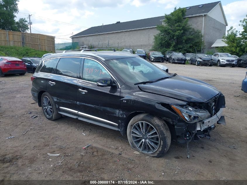 2019 INFINITI QX60 LUXE