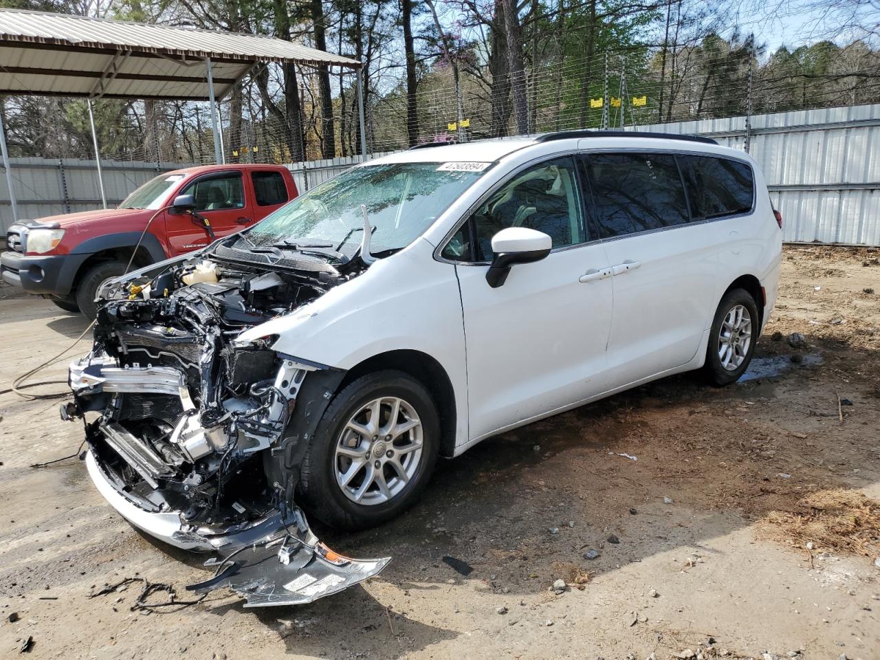 2020 CHRYSLER VOYAGER LXI