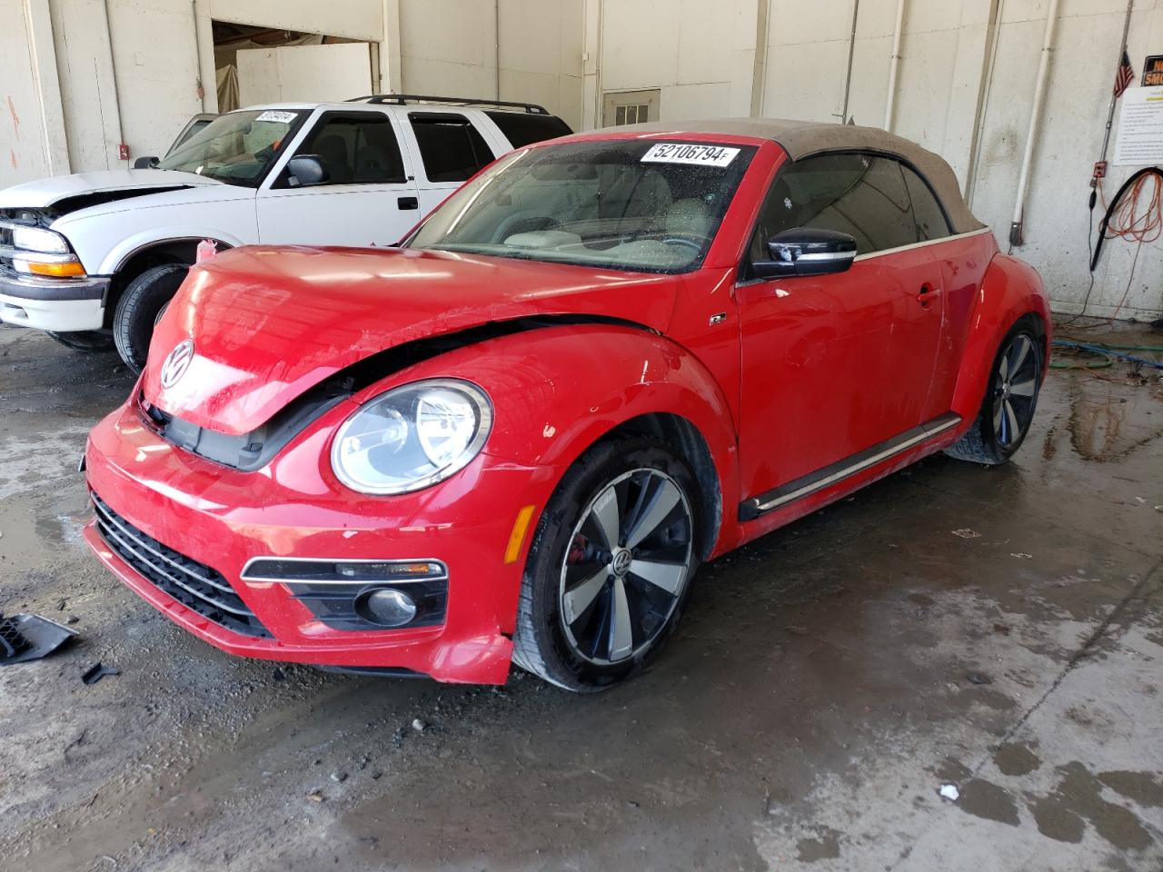 2014 VOLKSWAGEN BEETLE TURBO