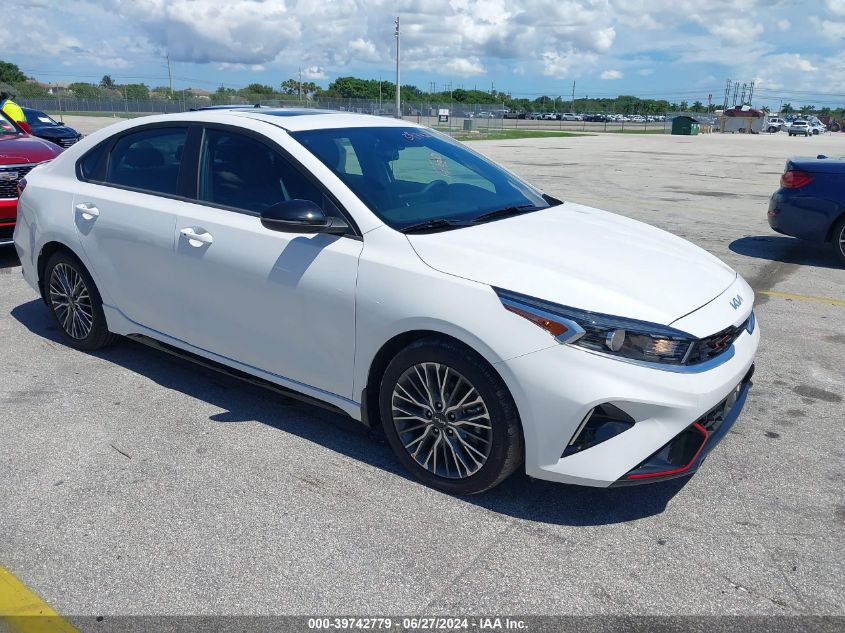 2023 KIA FORTE GT-LINE