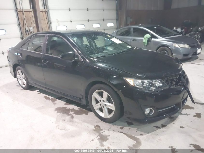 2013 TOYOTA CAMRY SE