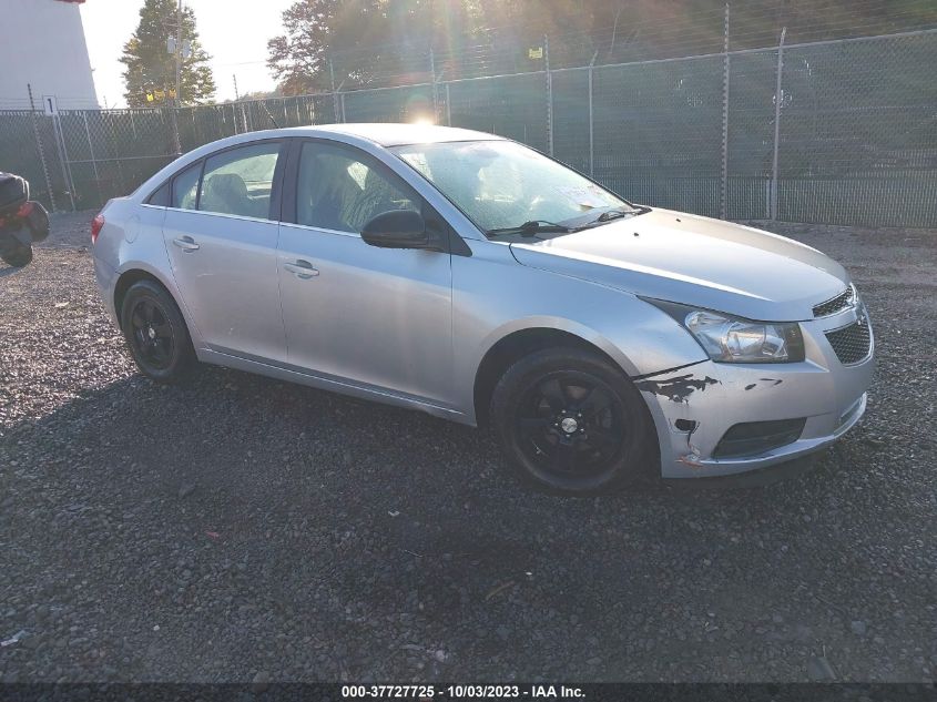 2014 CHEVROLET CRUZE 1LT AUTO