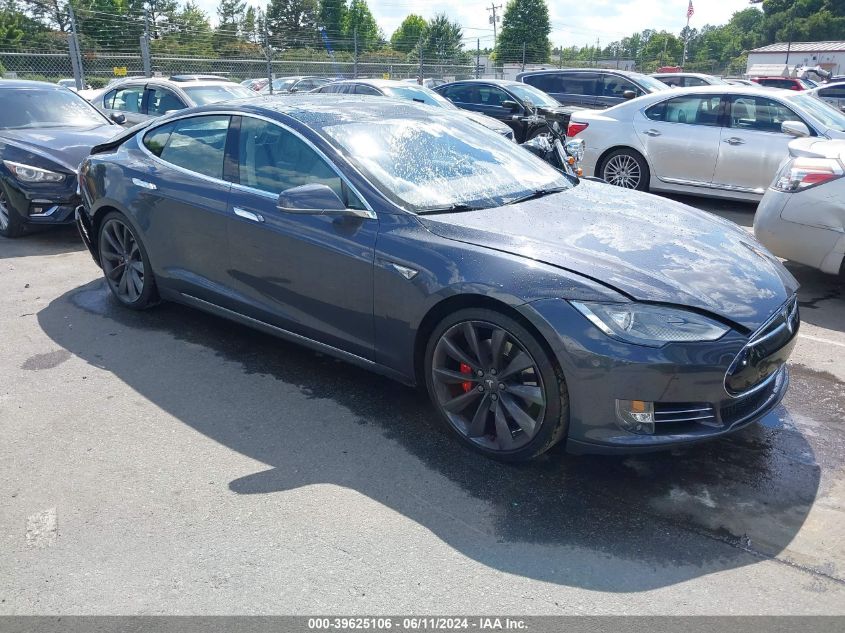 2014 TESLA MODEL S P85