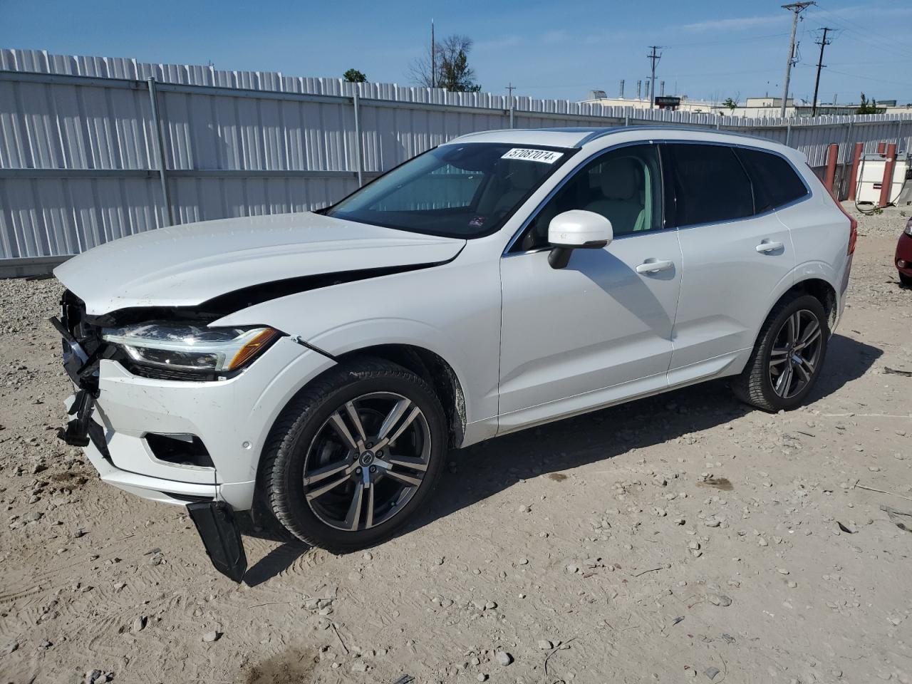 2019 VOLVO XC60 T5