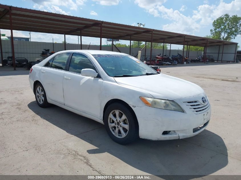 2011 TOYOTA CAMRY LE