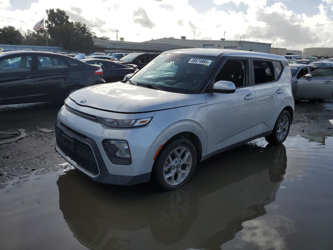 2020 KIA SOUL LX