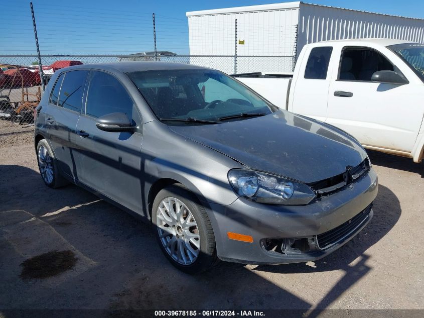 2013 VOLKSWAGEN GOLF 2.5L 4-DOOR