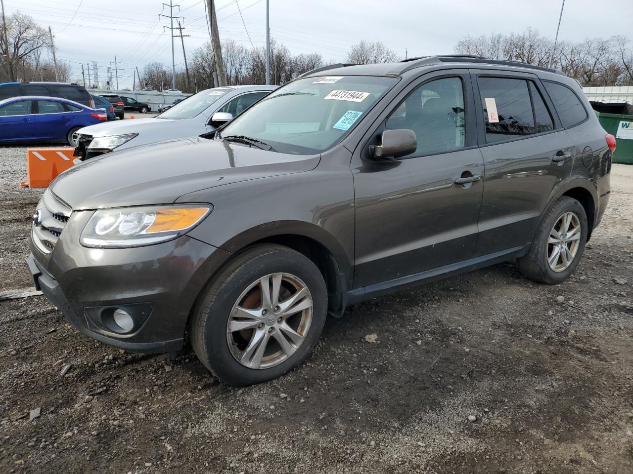 2012 HYUNDAI SANTA FE SE