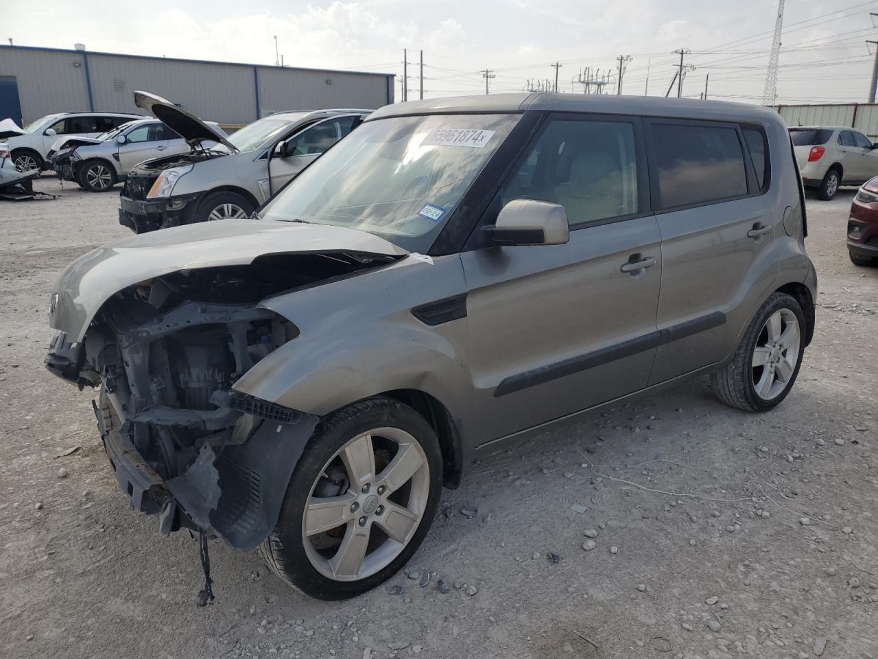 2011 KIA SOUL +