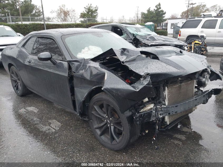 2018 DODGE CHALLENGER SXT