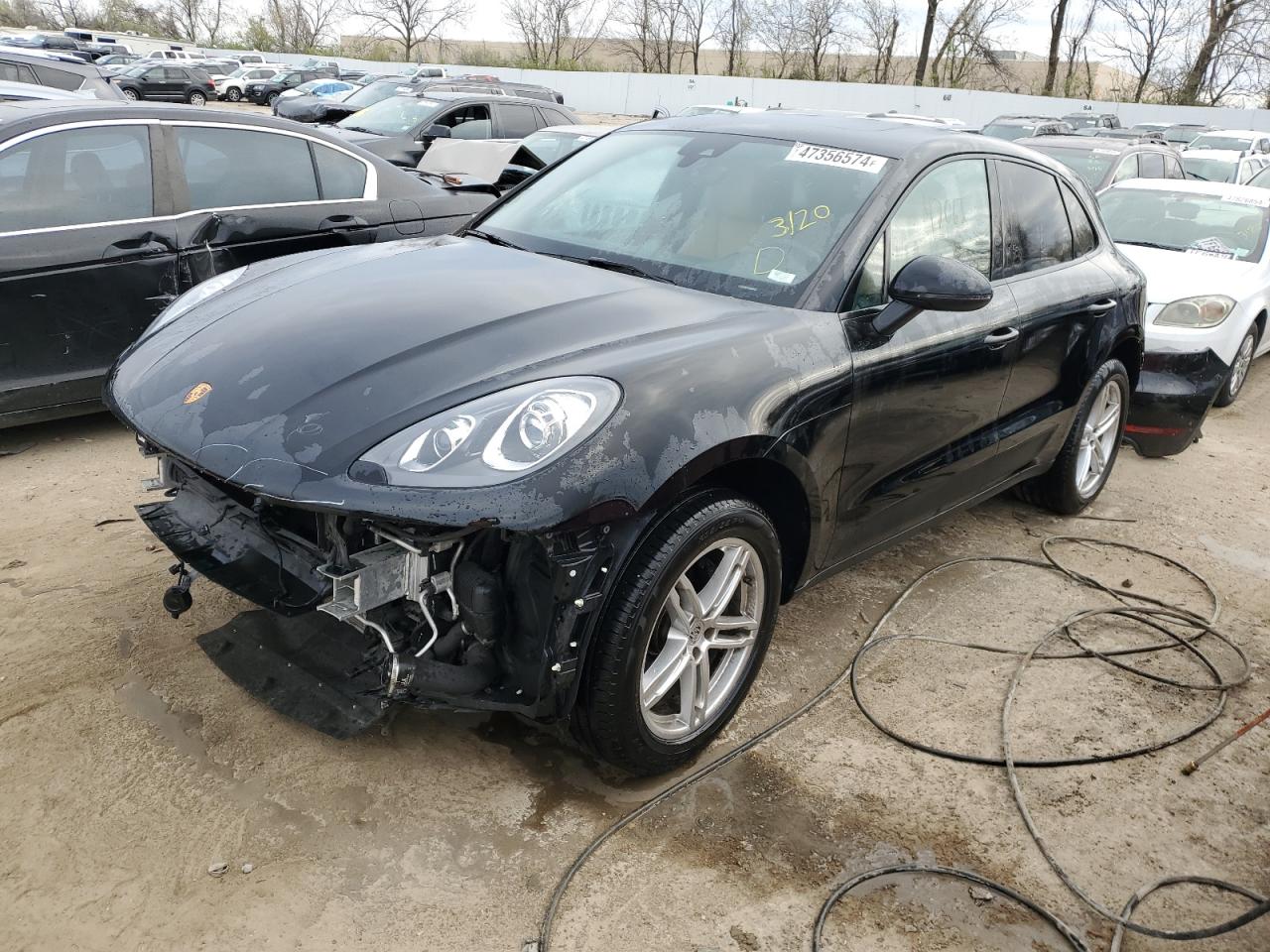 2017 PORSCHE MACAN