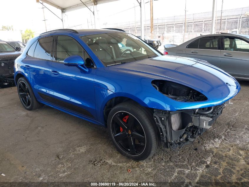 2016 PORSCHE MACAN TURBO