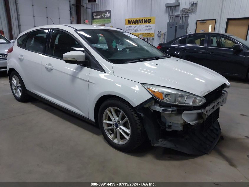 2015 FORD FOCUS SE