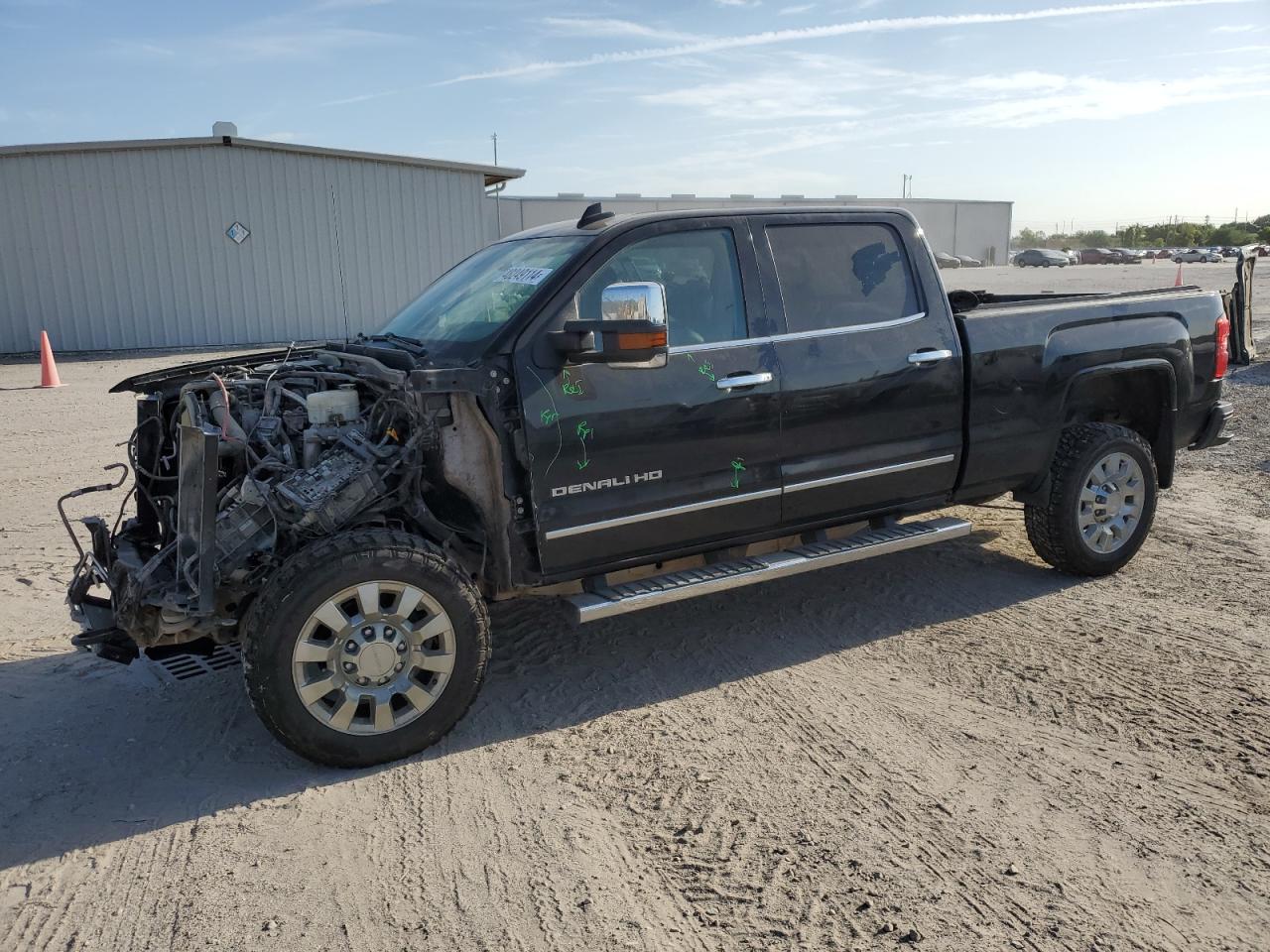 2015 GMC SIERRA K3500 DENALI