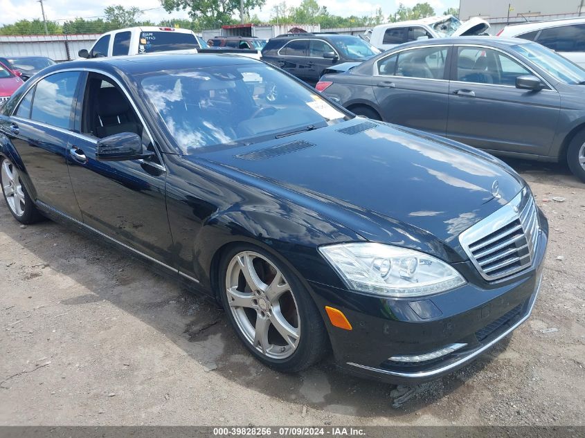 2013 MERCEDES-BENZ S 550