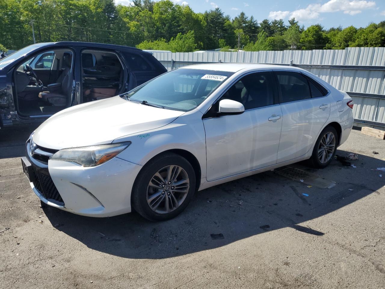 2016 TOYOTA CAMRY LE