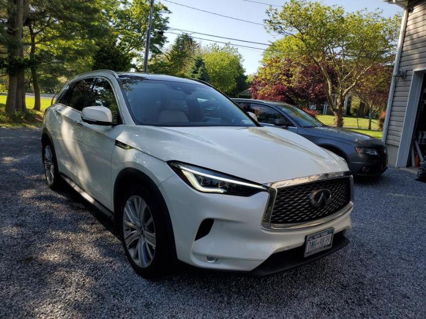 2021 INFINITI QX50 ESSENTIAL