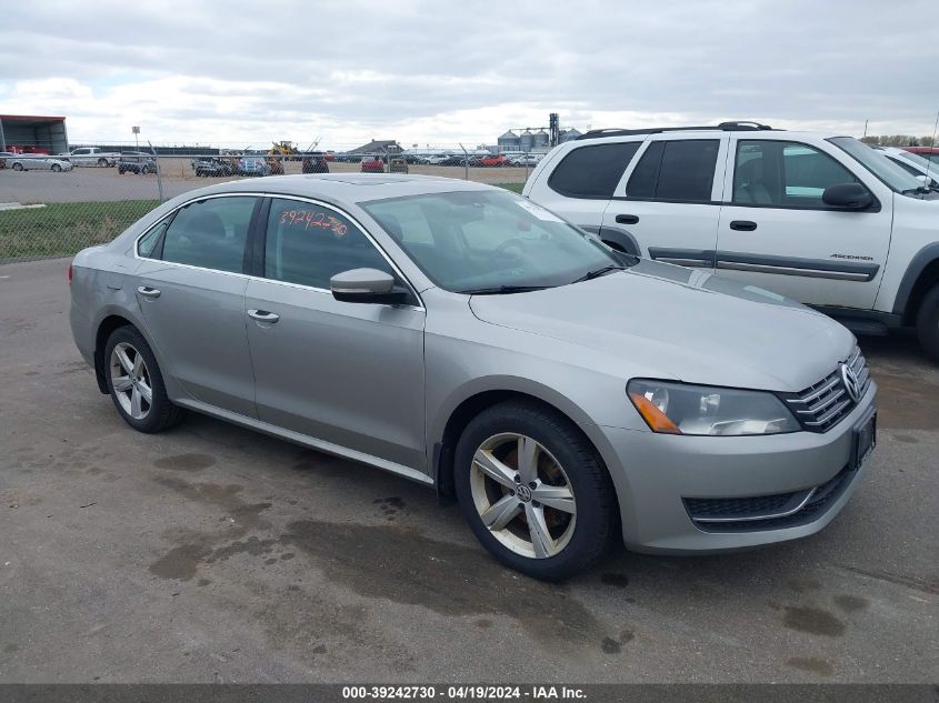 2013 VOLKSWAGEN PASSAT 2.0L TDI SE