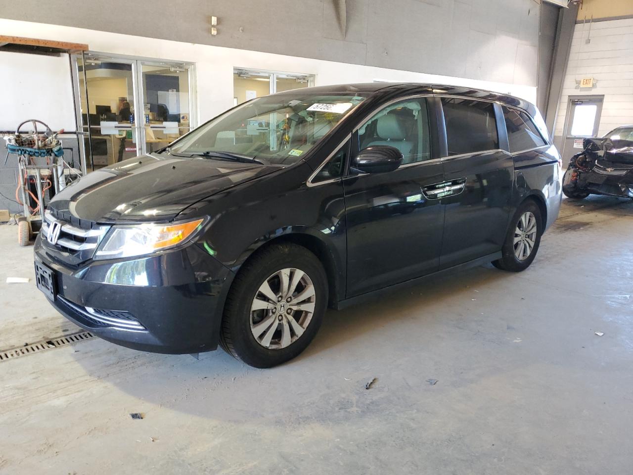 2016 HONDA ODYSSEY SE