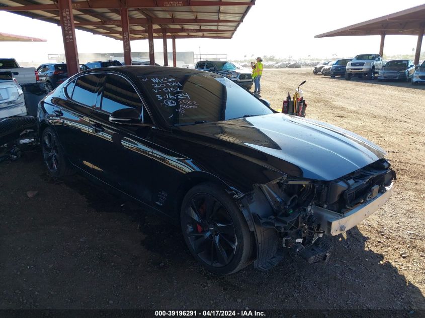 2022 GENESIS G70 3.3T RWD