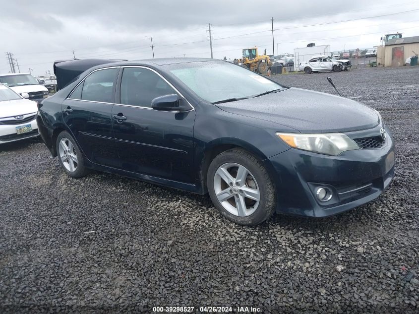 2012 TOYOTA CAMRY SE