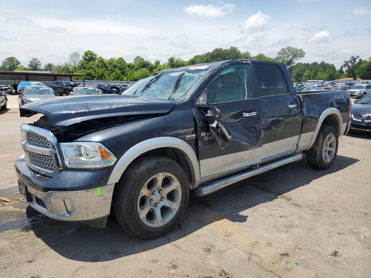 2013 RAM 1500 LARAMIE