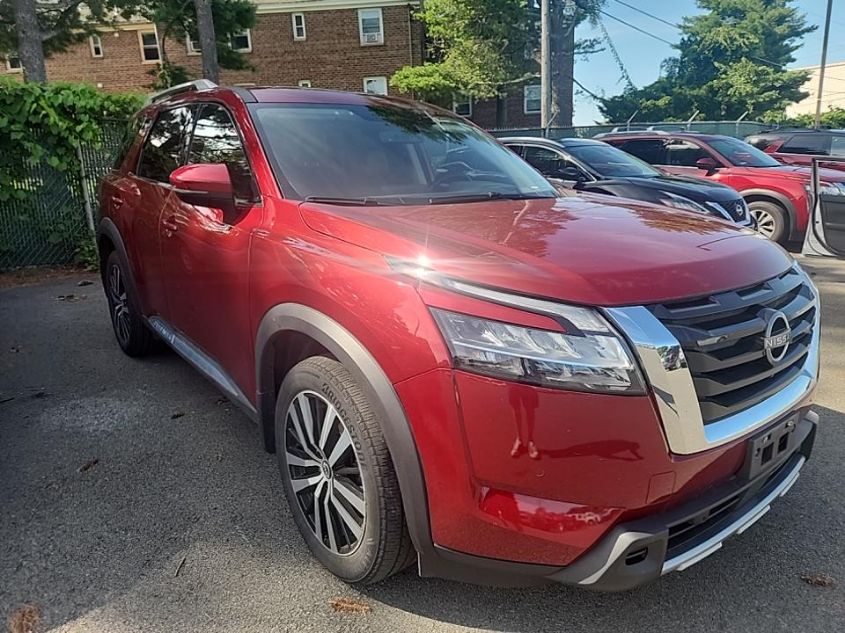 2023 NISSAN PATHFINDER PLATINUM