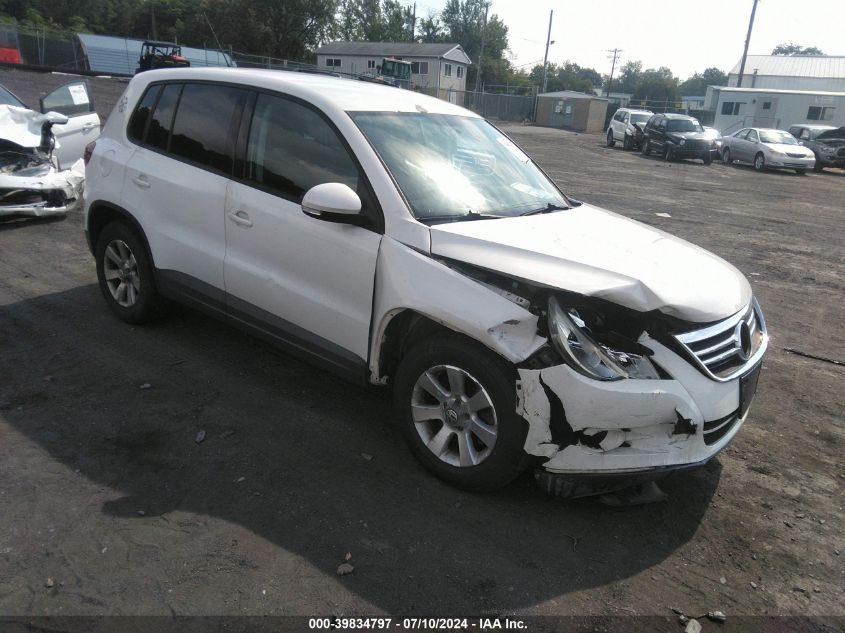 2010 VOLKSWAGEN TIGUAN SE/SEL