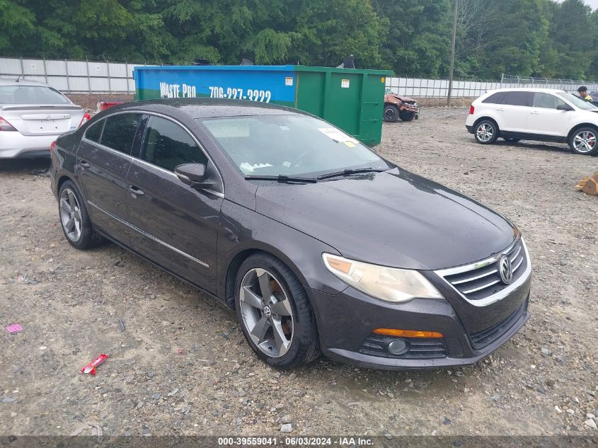 2010 VOLKSWAGEN PASSAT