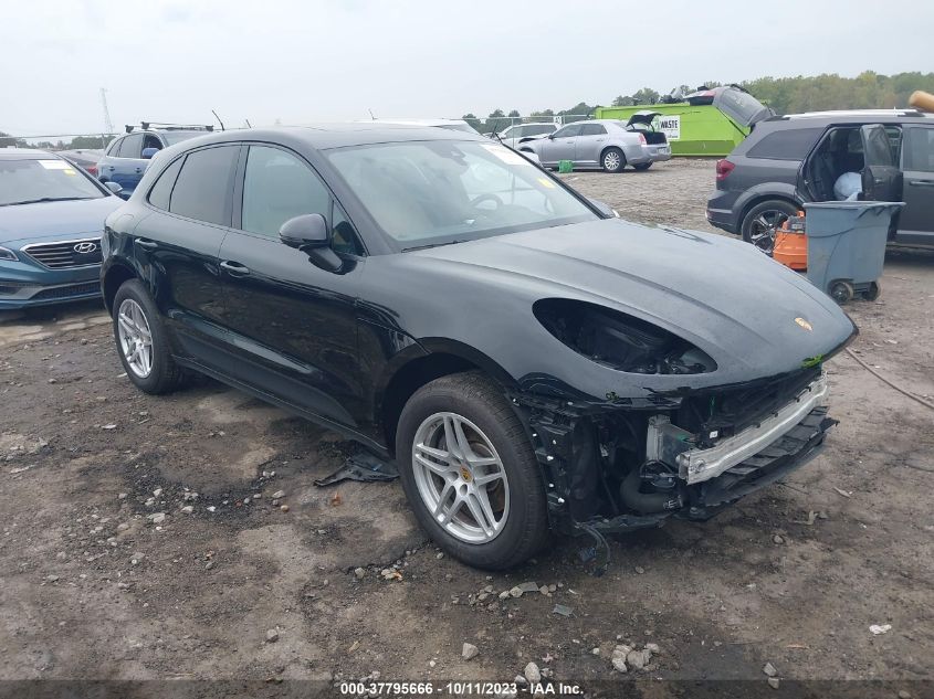 2018 PORSCHE MACAN