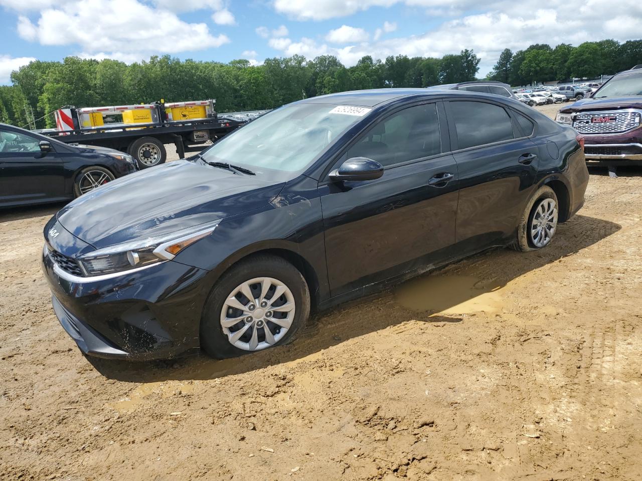 2023 KIA FORTE LX