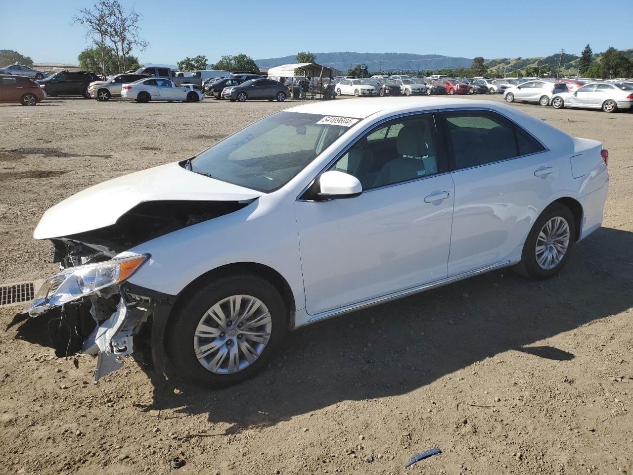 2014 TOYOTA CAMRY L