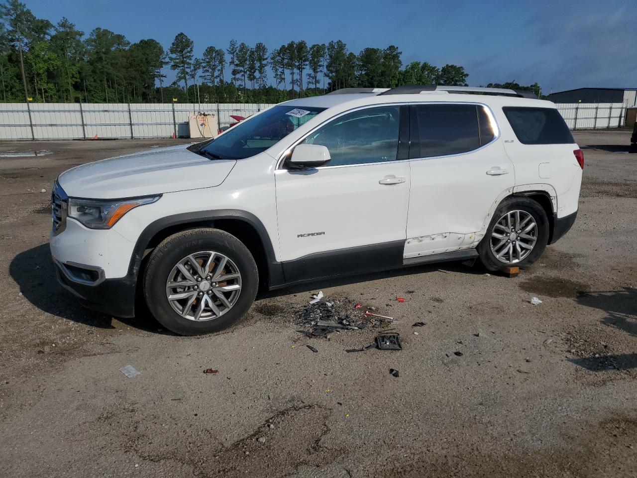 2017 GMC ACADIA SLE