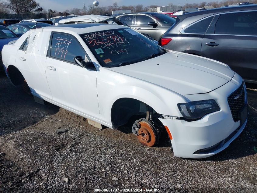 2015 CHRYSLER 300 S