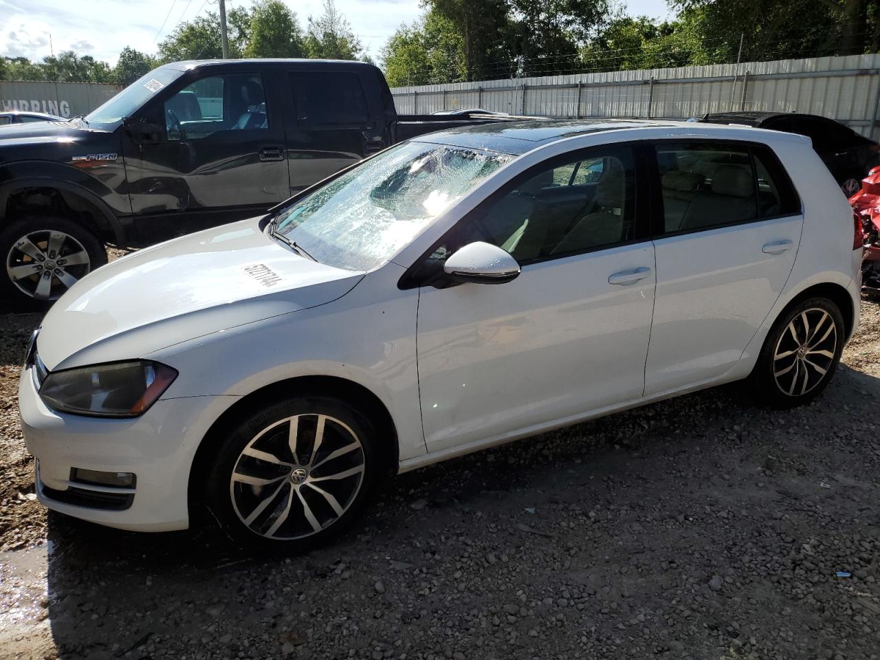 2015 VOLKSWAGEN GOLF