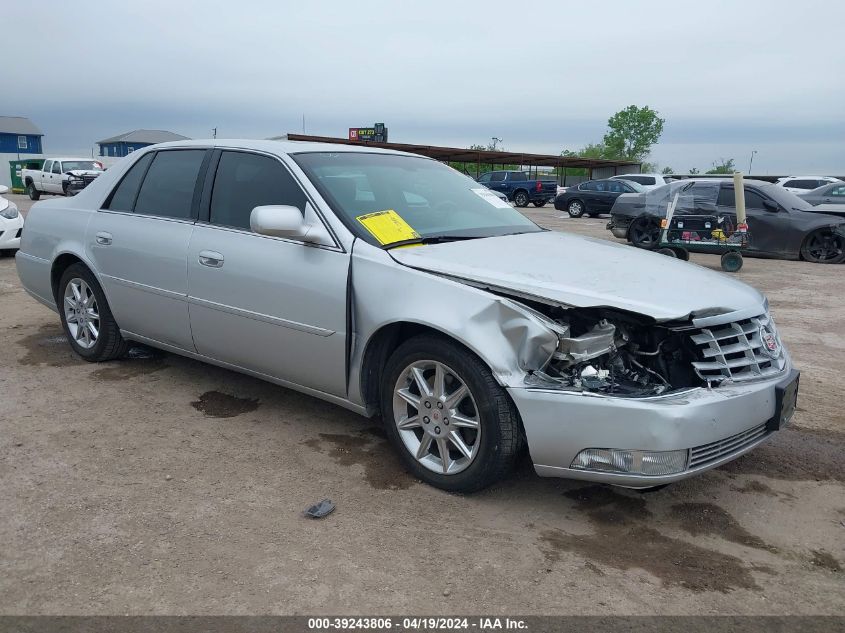 2010 CADILLAC DTS LUXURY COLLECTION